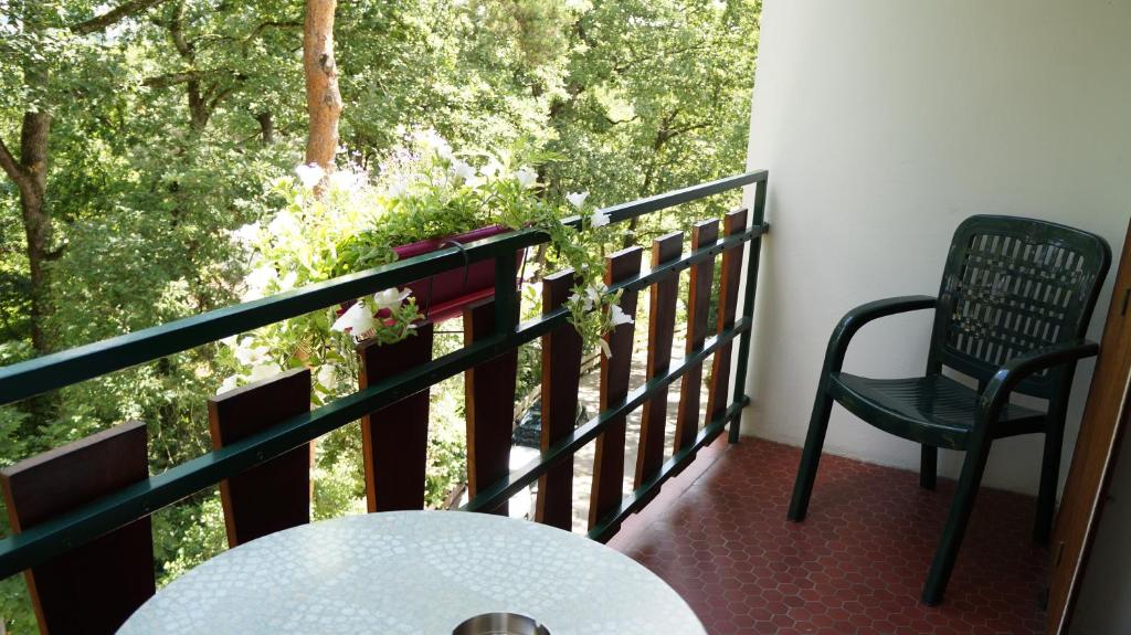 Balkón nebo terasa v ubytování Hôtel Robinson