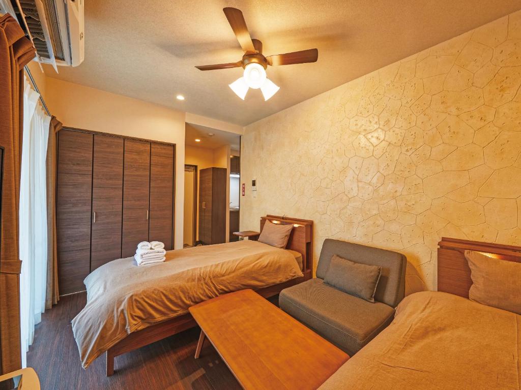 Terrace Resort Mihama Chatan - Twin Room With Balcony