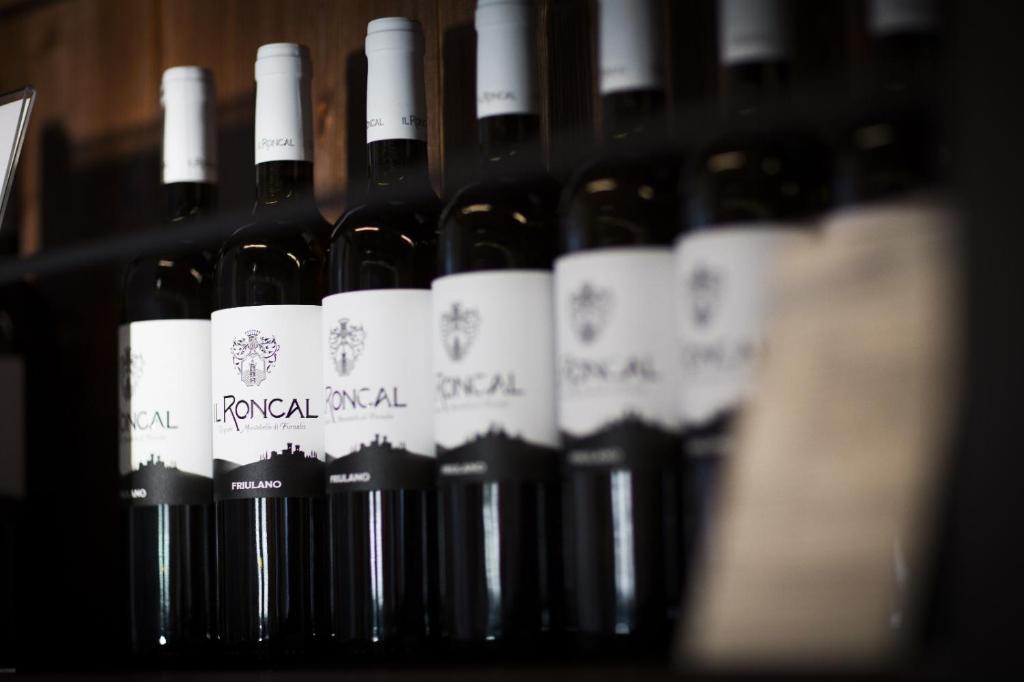 Napoje w obiekcie Il Roncal Wine Resort - for Wine Lovers
