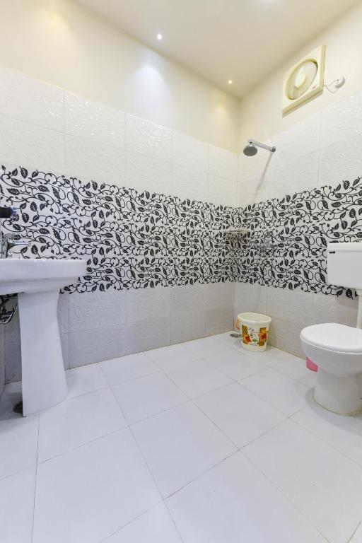 Koupelna v ubytování HN Palace Homestay