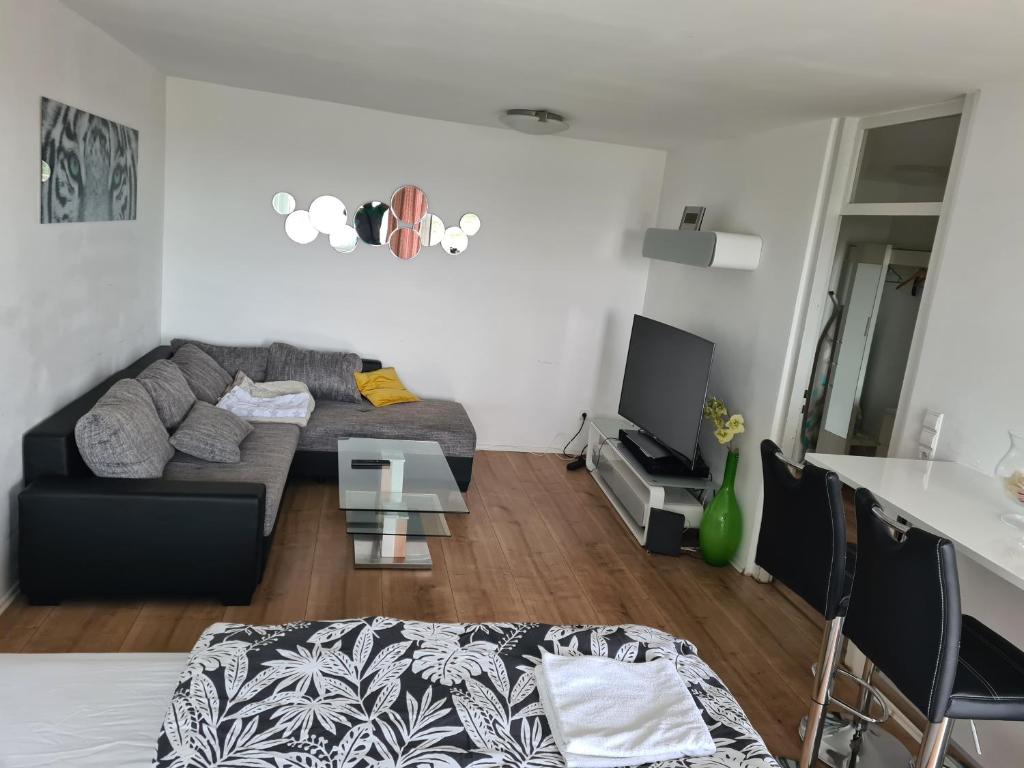 Χώρος καθιστικού στο Sehr Schöne drei Zimmer Delüx Wohnung in Sindelfingen