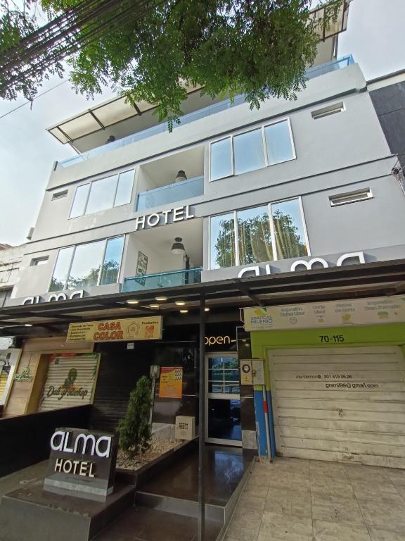 Budova, kde se hotel nachází