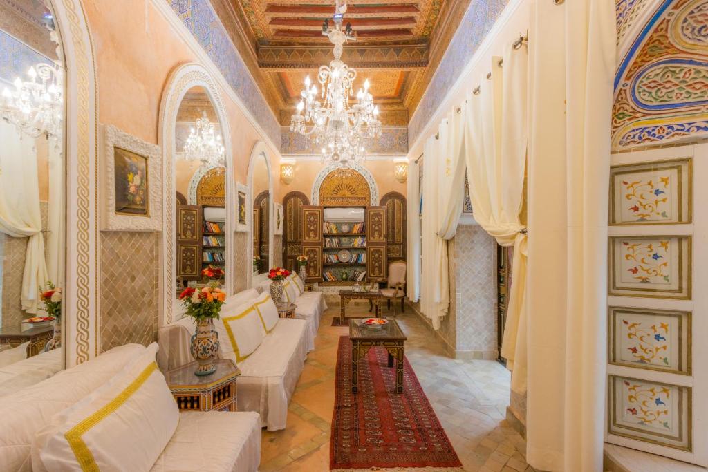 Posezení v ubytování Riad Palais Des Princesses & Spa