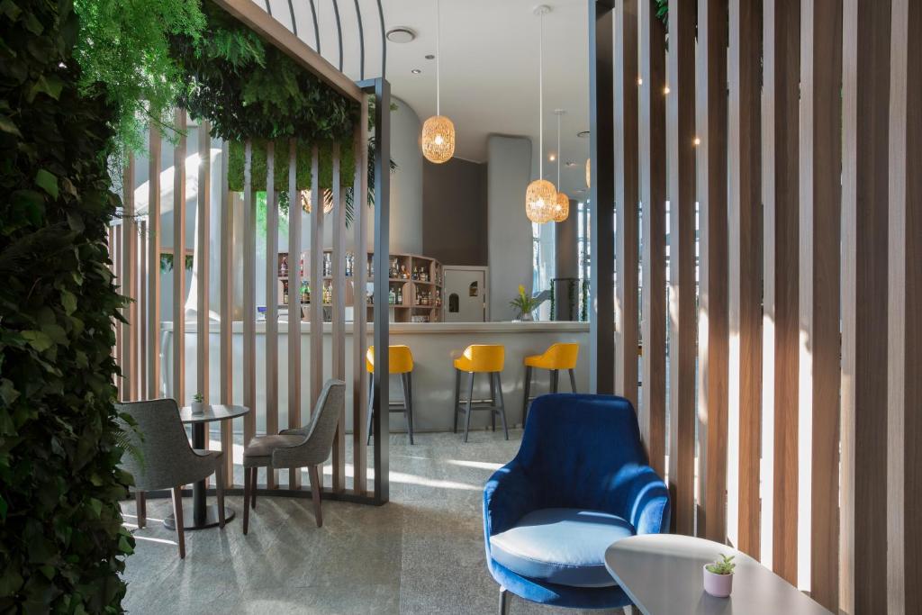 Зона вітальні в voco Milan-Fiere by IHG