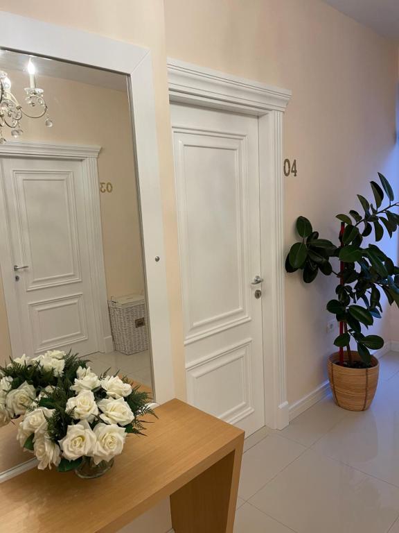 Marini Tiny Home - Image 10