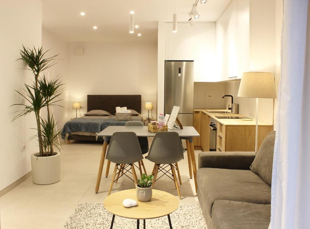 Collective Urban Villa in Tirana - Image 2