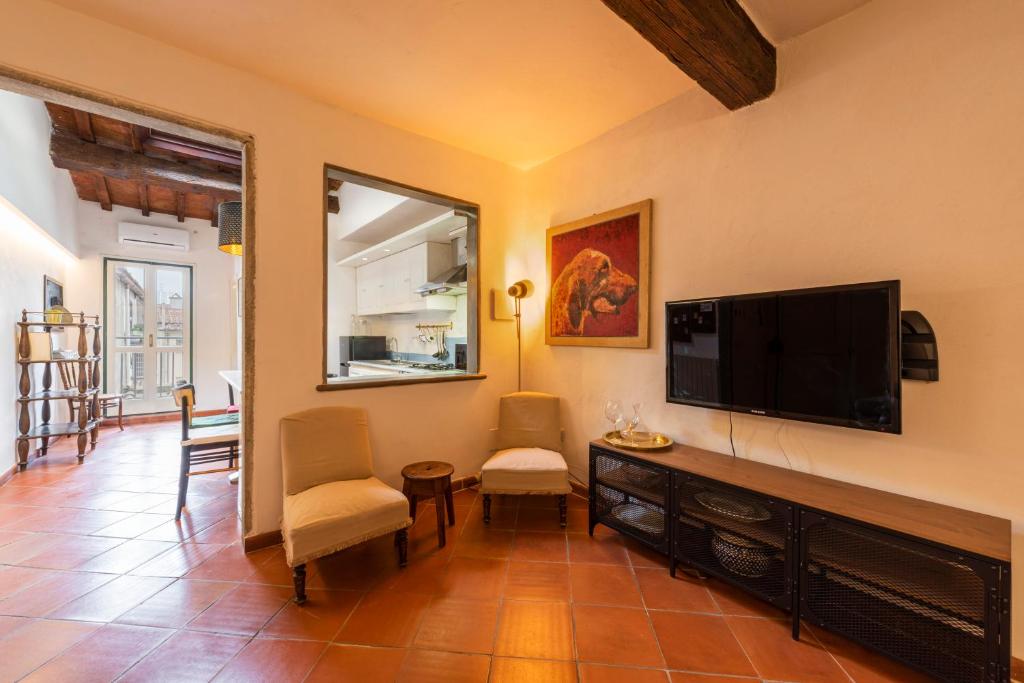 A television and/or entertainment centre at Canacci by Mmega