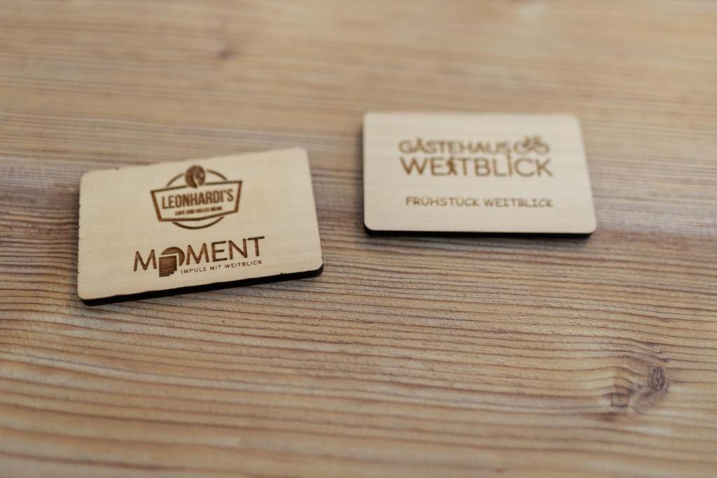 Certifikát, hodnocení, plakát nebo jiný dokument vystavený v ubytování Gästehaus Weitblick
