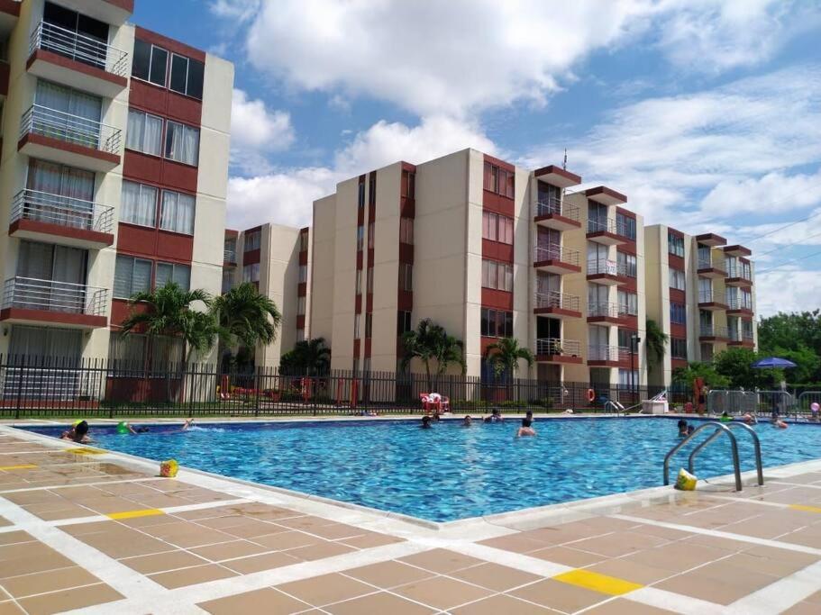 Hermoso apartamento con piscina., Flandes – Updated 2024 Prices