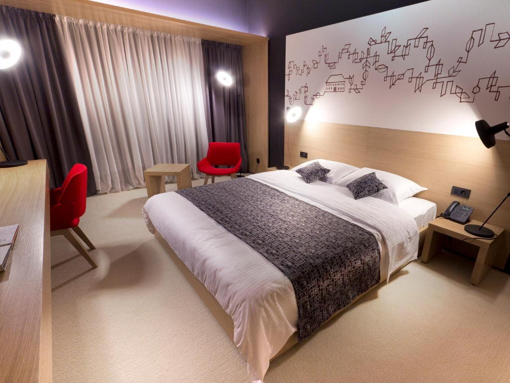 Park Boutique Hotel - 14