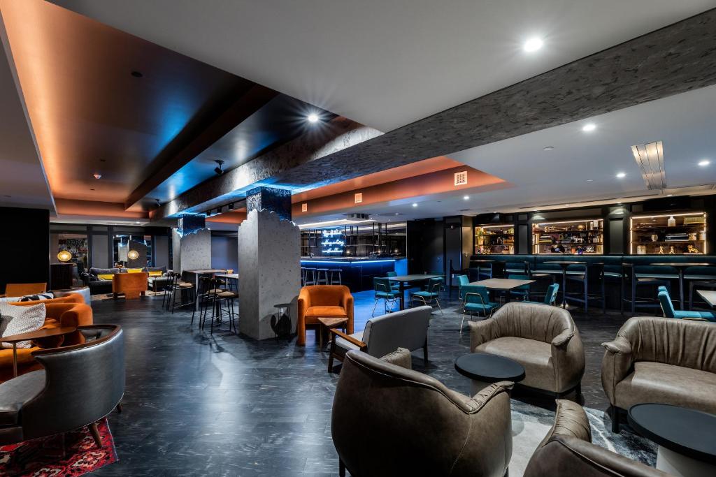Generator Hotel Washington DC休息區