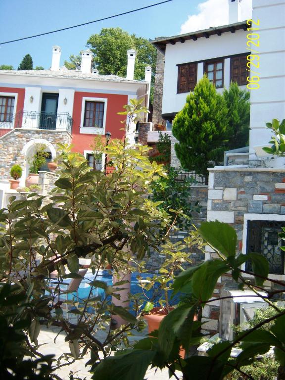 Zdjęcie z galerii obiektu Ολόκληρος χώρος 4 ατόμων στο κέντρο της Πορταριάς w mieście Portariá