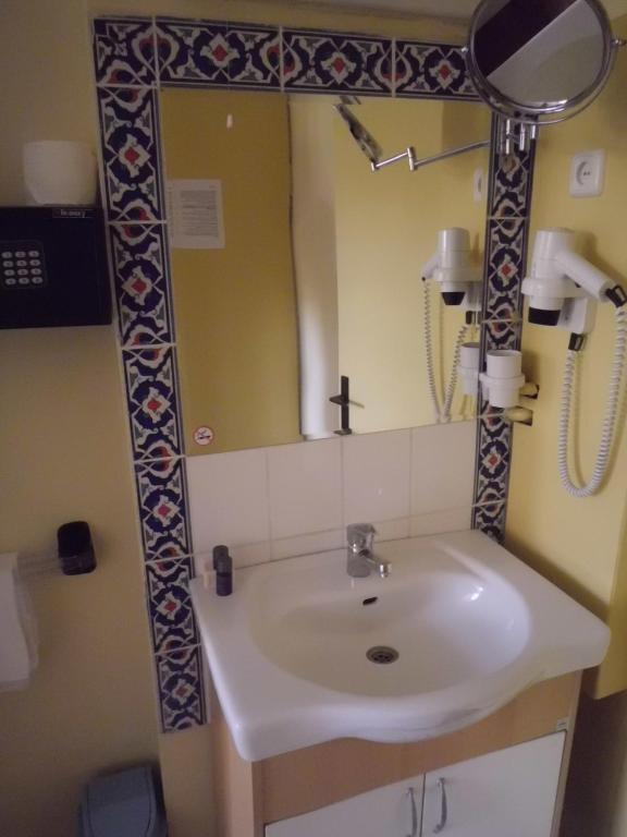 Berk Guest House - Grandma's House - 2