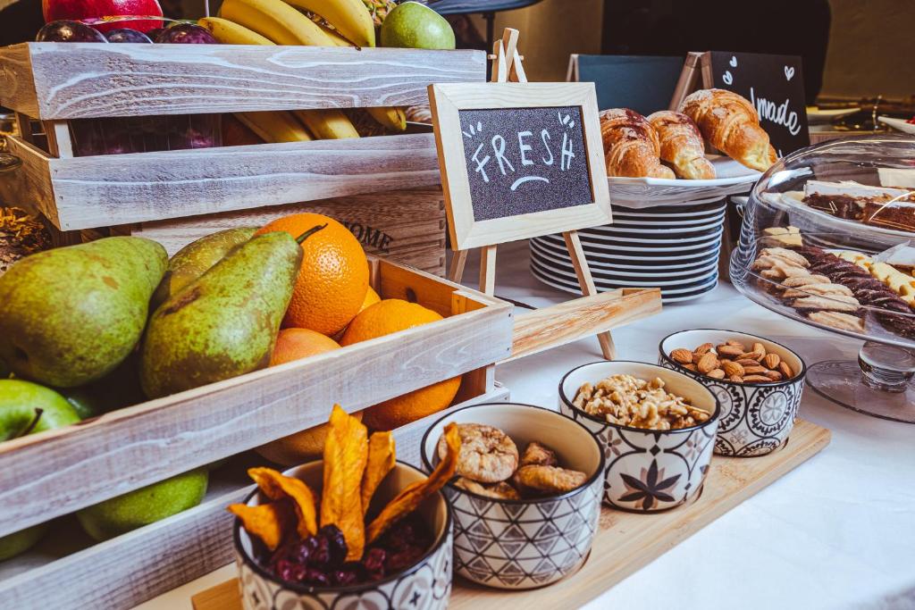 Eten bij of ergens in de buurt van het hotel


