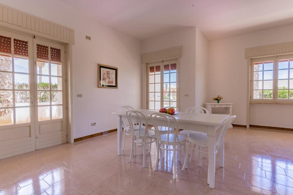 Zdjęcie z galerii obiektu VILLA ISCHIA w mieście Torre Suda