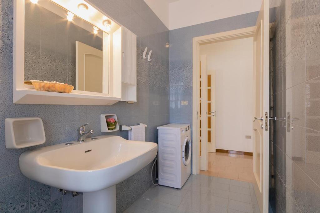 Łazienka w obiekcie VILLA ISCHIA