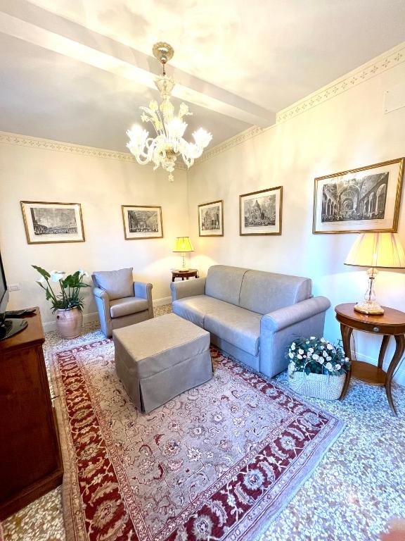 San Gregorio Venice Apartments - 11