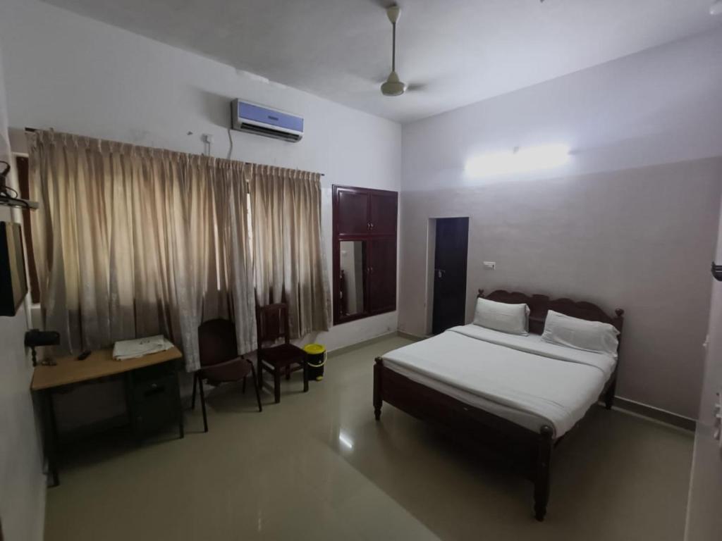 Krishna Kailas - Double Room