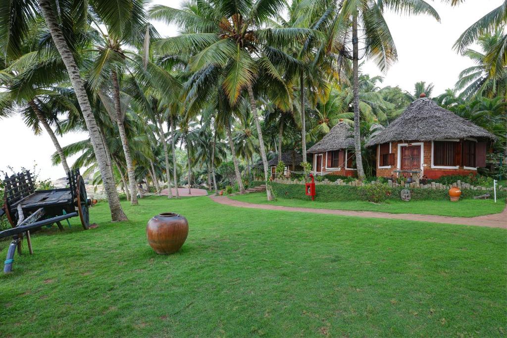 Soma Manaltheeram Ayurveda BeachVillage, Kovalam (updated prices 2027)