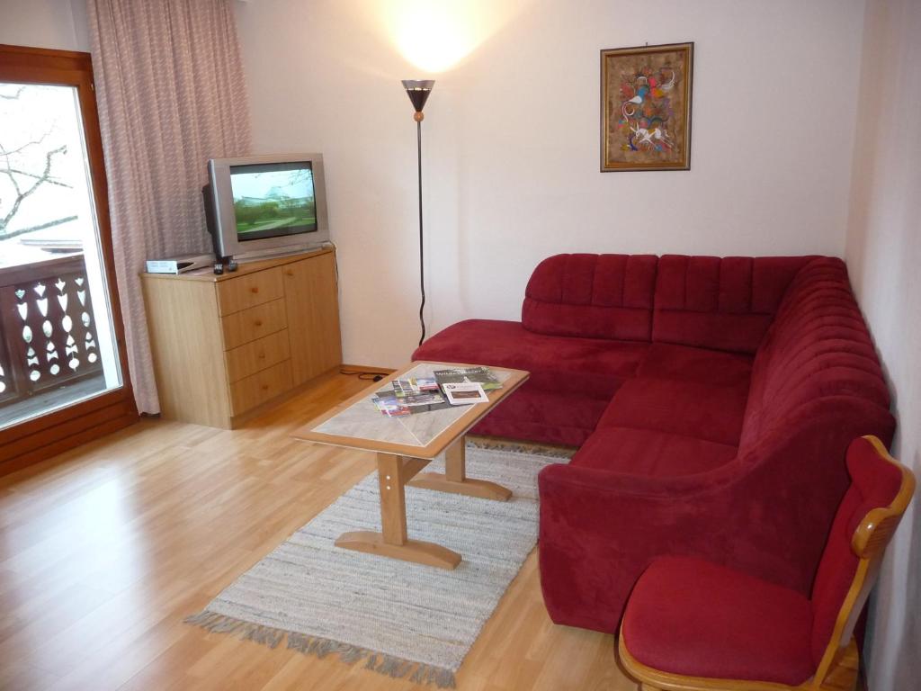 A television and/or entertainment centre at Haus Gradwohl