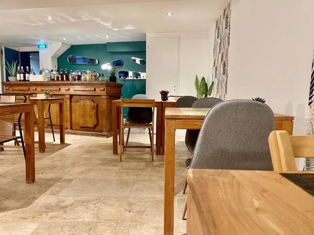 Hôtel Le Thurot- Dijon Centre Gare - Resim 11