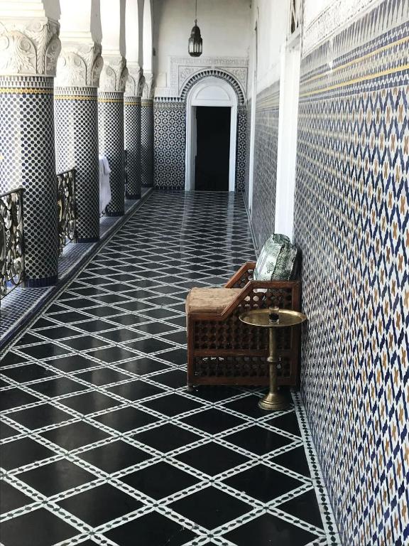 Posezení v ubytování suite in a XVIIIe palace