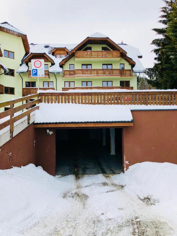 Budova, kde se apartmán nachází