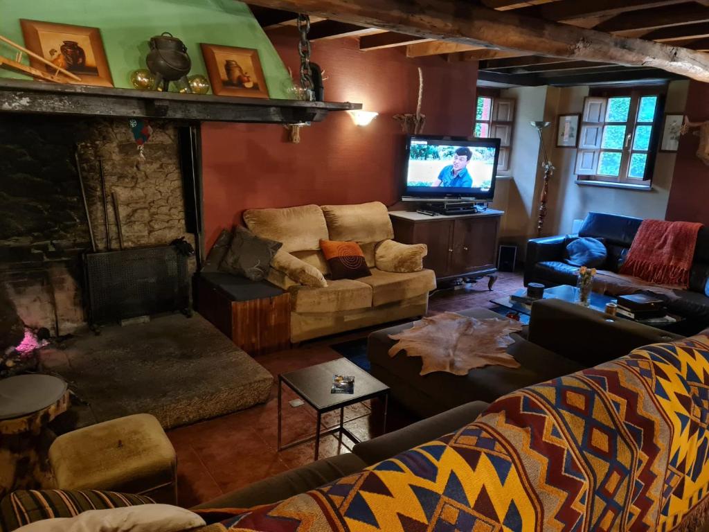 Część wypoczynkowa w obiekcie A Pontiga I Casa Rural