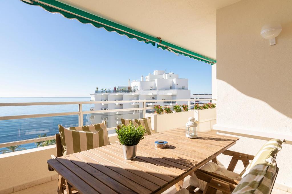 Imperator Sea Views Apartments, Marbella – Updated 2022 Prices