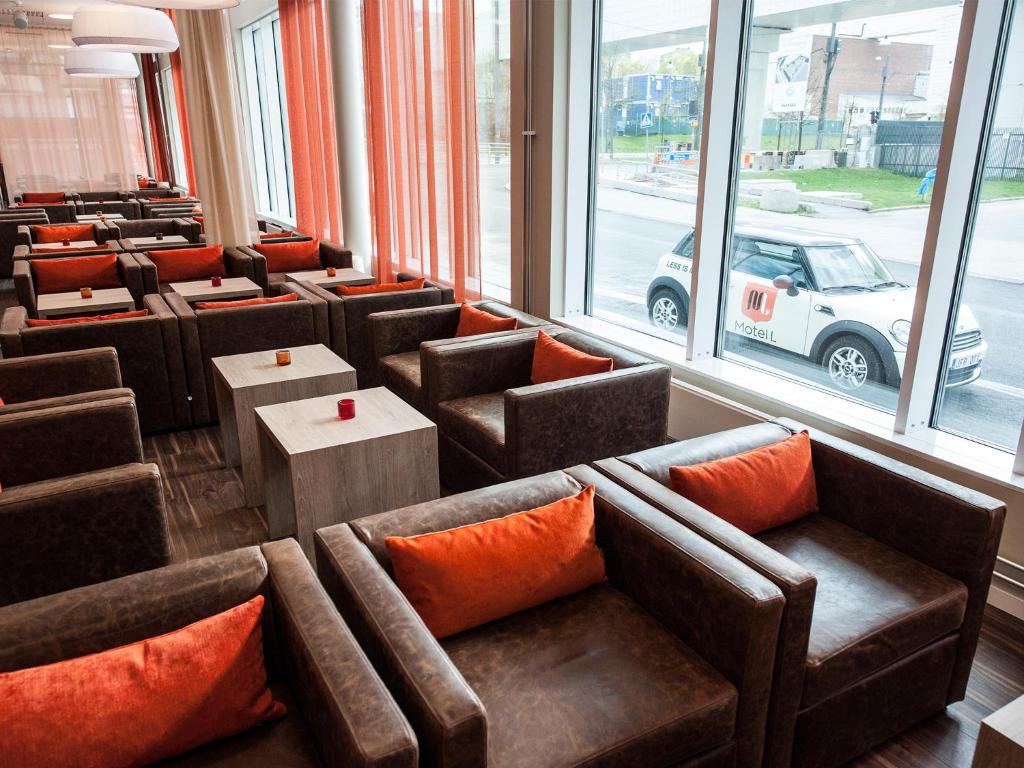 Posezení v ubytování Motel L Hammarby Sjöstad