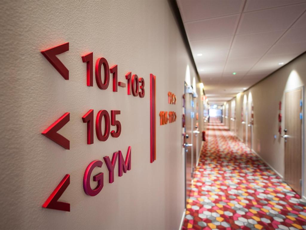 Motel L Hammarby Sjöstad - Resim 11