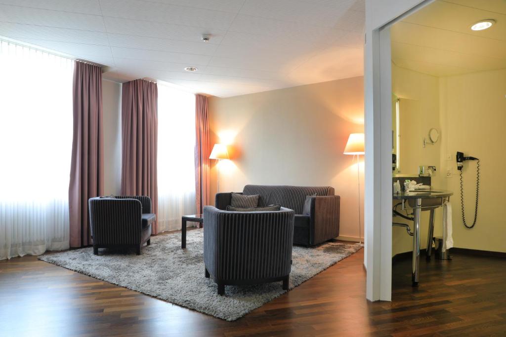 Posezení v ubytování Hotel Banana City Winterthur