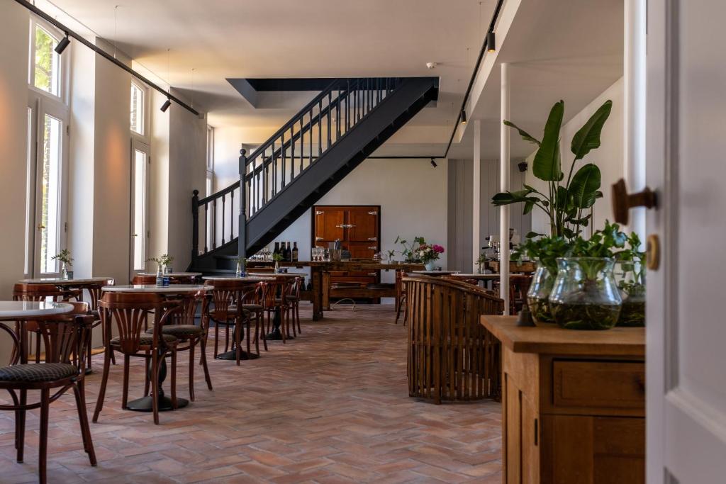 Restaurace v ubytování Het Weeshuis