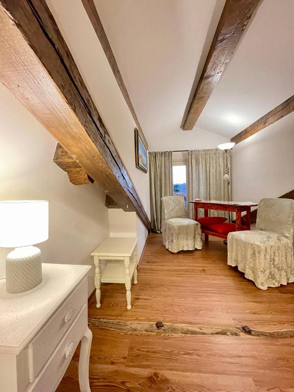 Postel nebo postele na pokoji v ubytování Ca' Settecento "Villa Cavazza Querini"