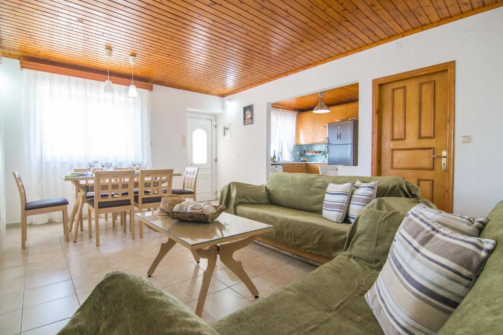 Posedenie v ubytovaní Vista Mare Isavros