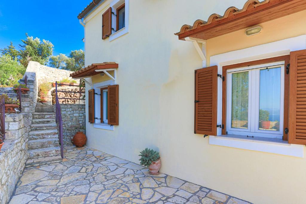 Budova, v ktorej sa vila nachádza