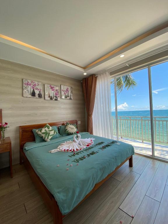 CHILL HOUSE by the beach - Deluxe Double Room With Balcony And Sea View