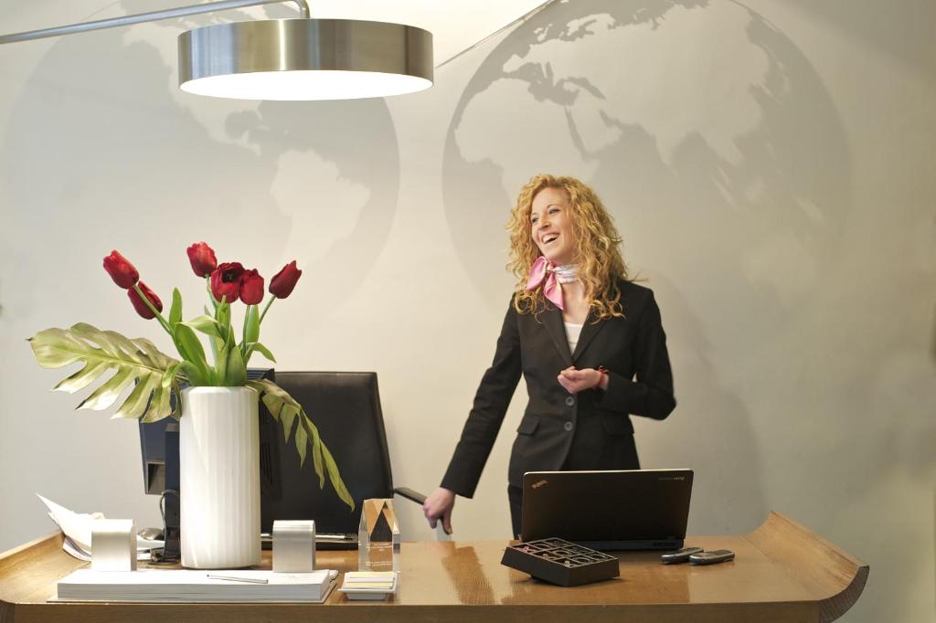 Hotel Continentale - Lungarno Collection - Resim 33