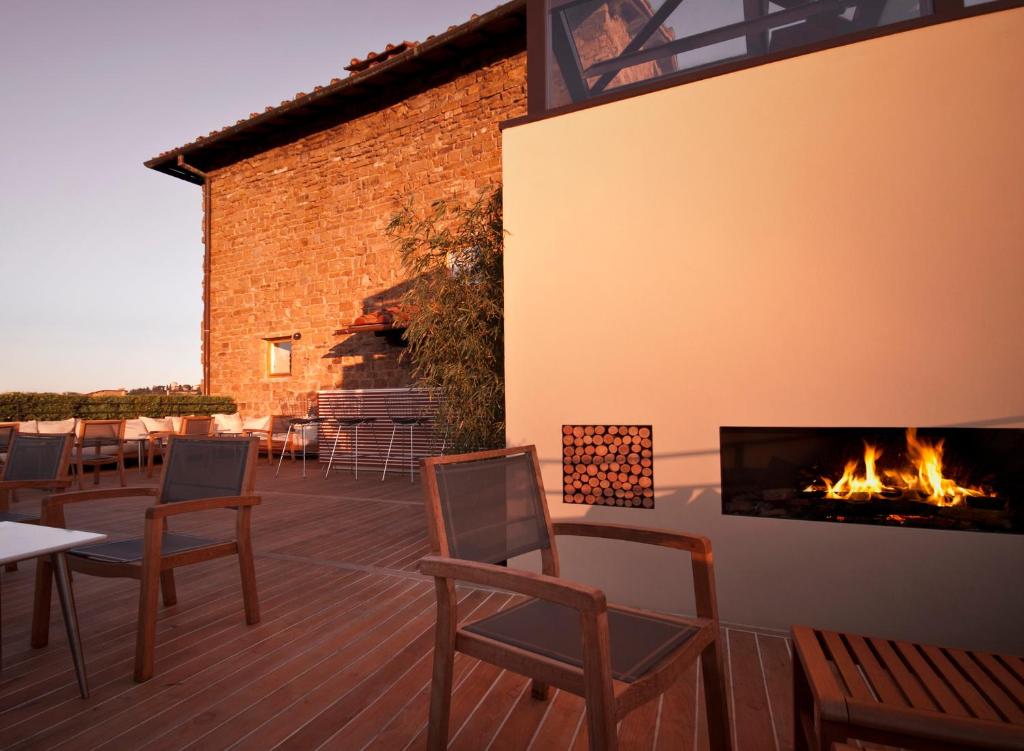 Hotel Continentale - Lungarno Collection - Resim 38