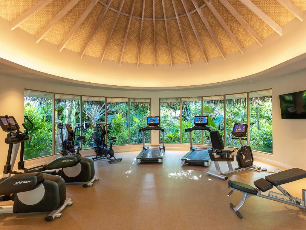 Fitness centrum a/nebo fitness zařízení v ubytování The Nautilus Maldives