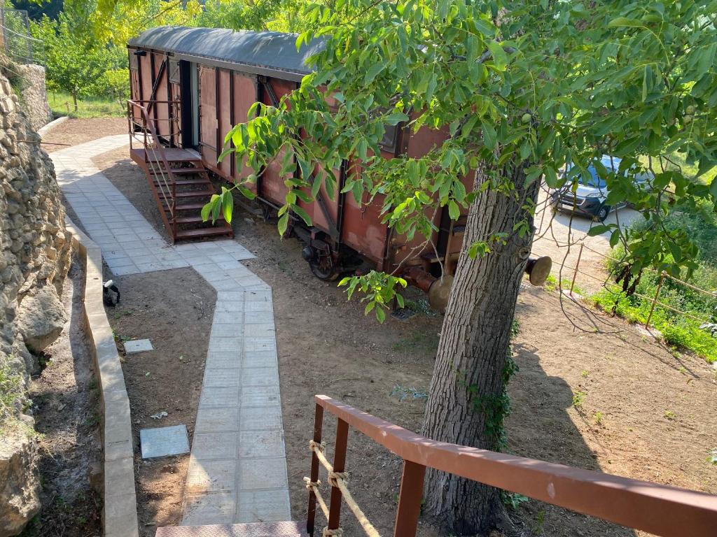 Zahrada ubytování Vagón Orient Express - Housevanlive