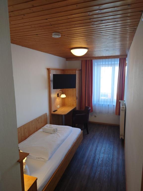Gasthof Pension Altwirt - Error