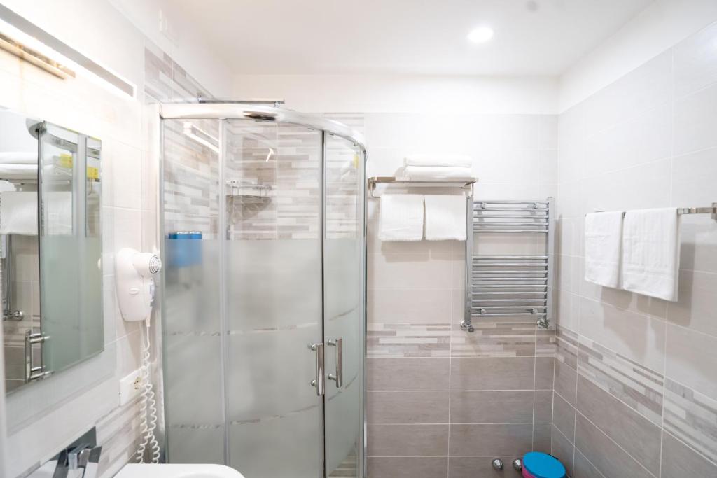 Archi di Roma Guest House photo