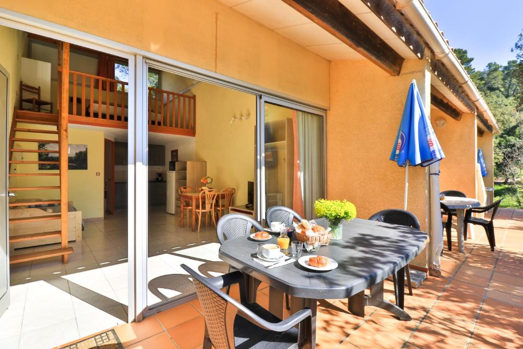 Les Arbousiers Village Hôtel Provençal - Holiday Home - Split Level