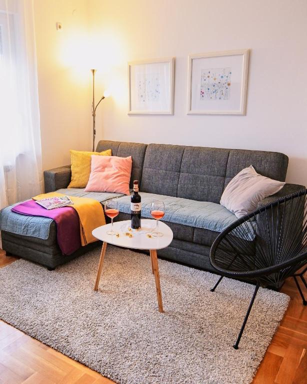 Fotografie z fotogalerie ubytování Lovely apartment MIRA near Airport Zagreb v destinaci Velika Gorica
