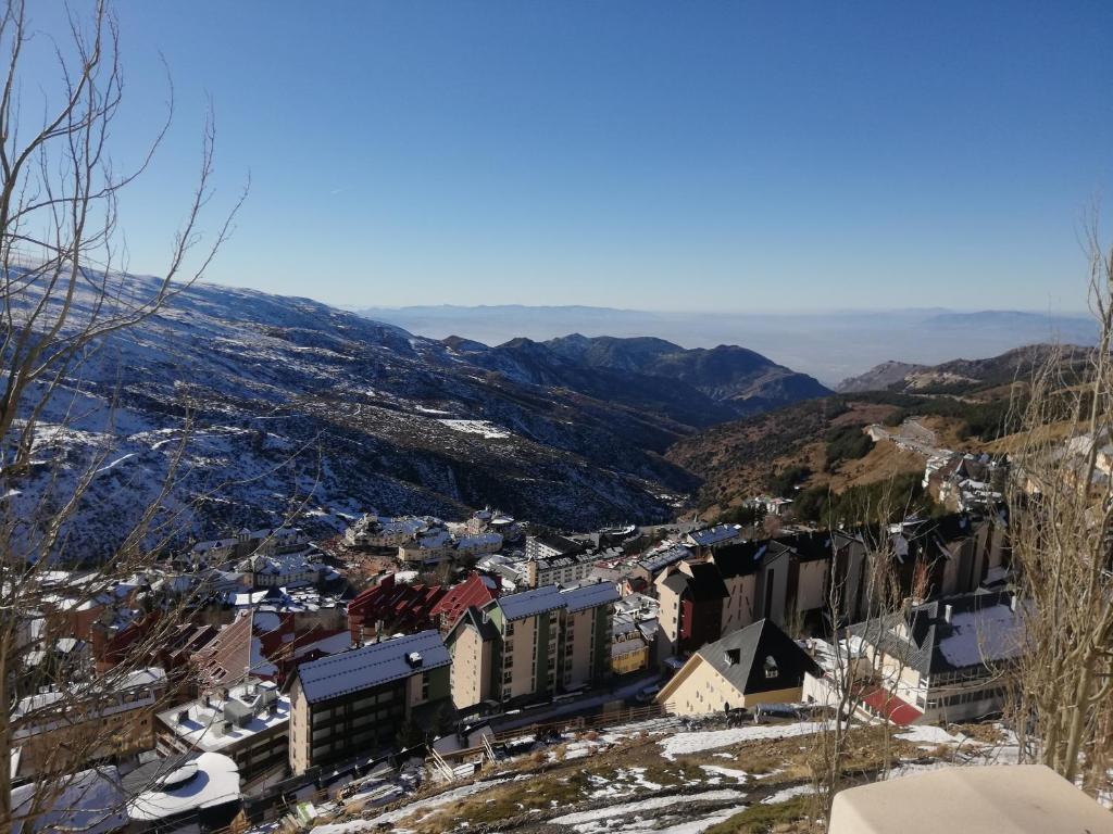 APARTAMENTO LOS VALLES en SIERRA NEVADA, Sierra Nevada, Spain ...