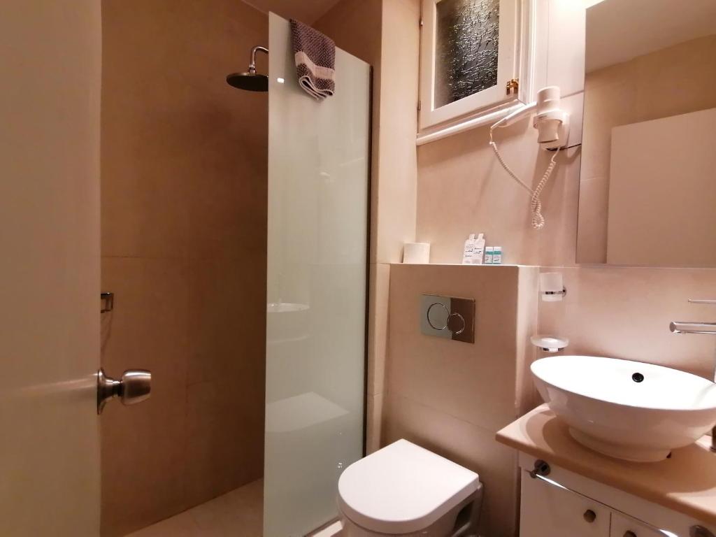 Koupelna v ubytování Hotel Galaxidi