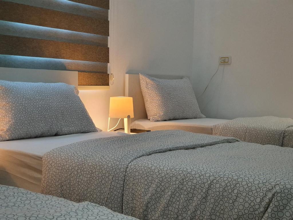 Full Panorama To Archaeological Site Jarash - Deluxe Family Room