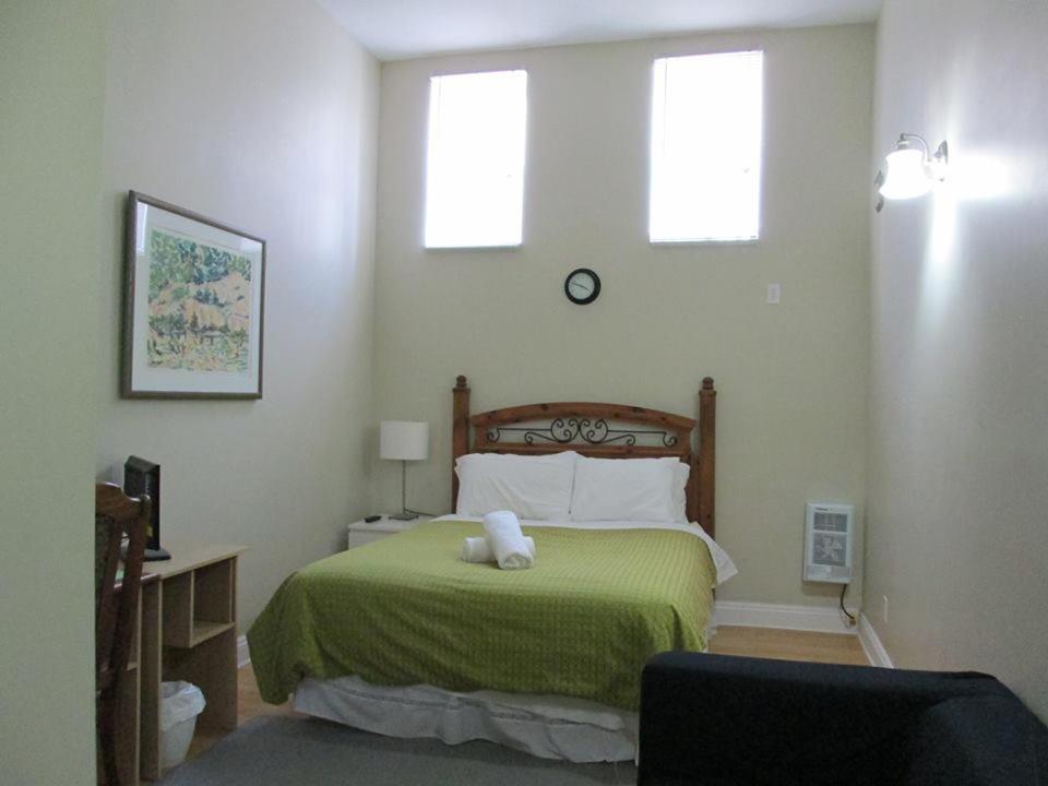 Kaisar Guest House Ontario Canada Kaisar Guest House, Toronto – Updated 2022 Prices