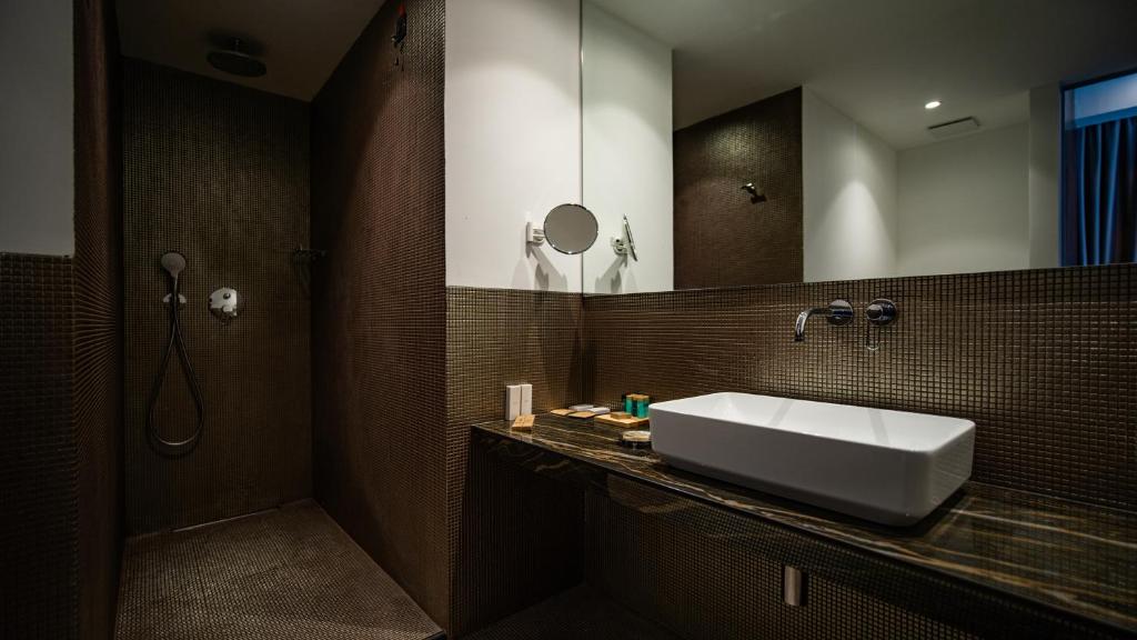 Bellevue Superior City Hotel - 15